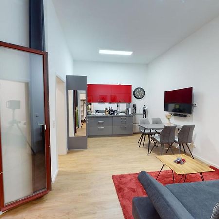 Sweethome - Luxus Pur - Grosse Kueche, Wifi Magdeburg Luaran gambar