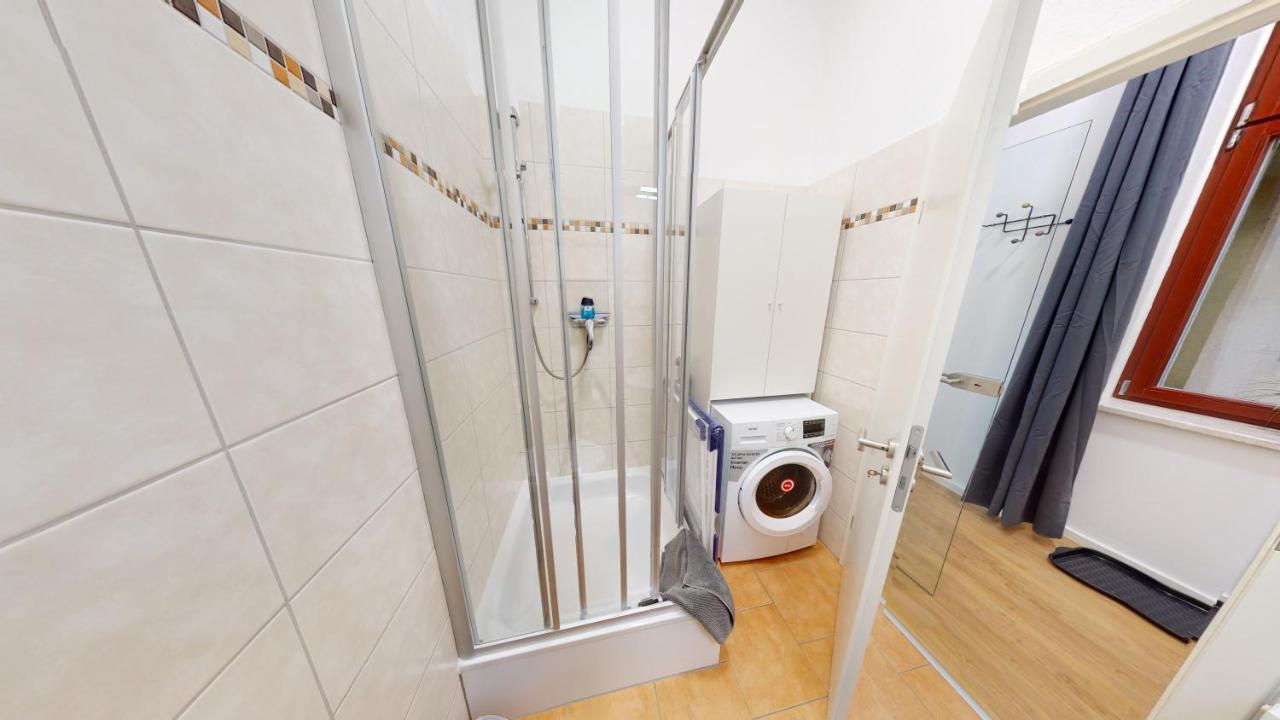 Sweethome - Luxus Pur - Grosse Kueche, Wifi Magdeburg Luaran gambar