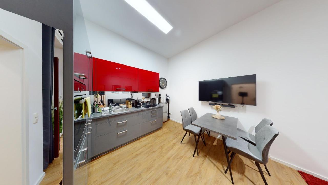 Sweethome - Luxus Pur - Grosse Kueche, Wifi Magdeburg Luaran gambar